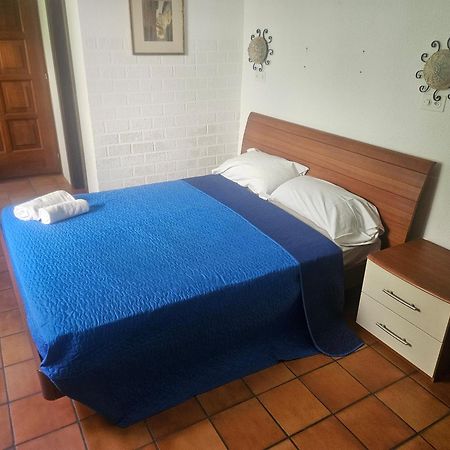 Hotel Pensione Serena Purasca ภายนอก รูปภาพ