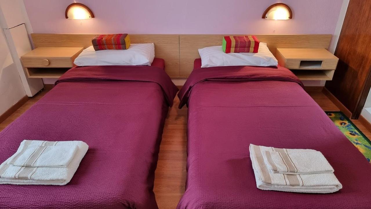 Hotel Pensione Serena Purasca ภายนอก รูปภาพ