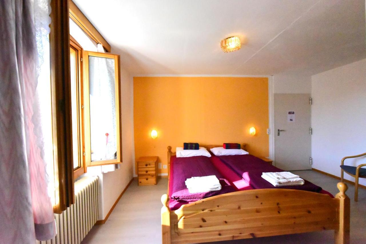 Hotel Pensione Serena Purasca ภายนอก รูปภาพ