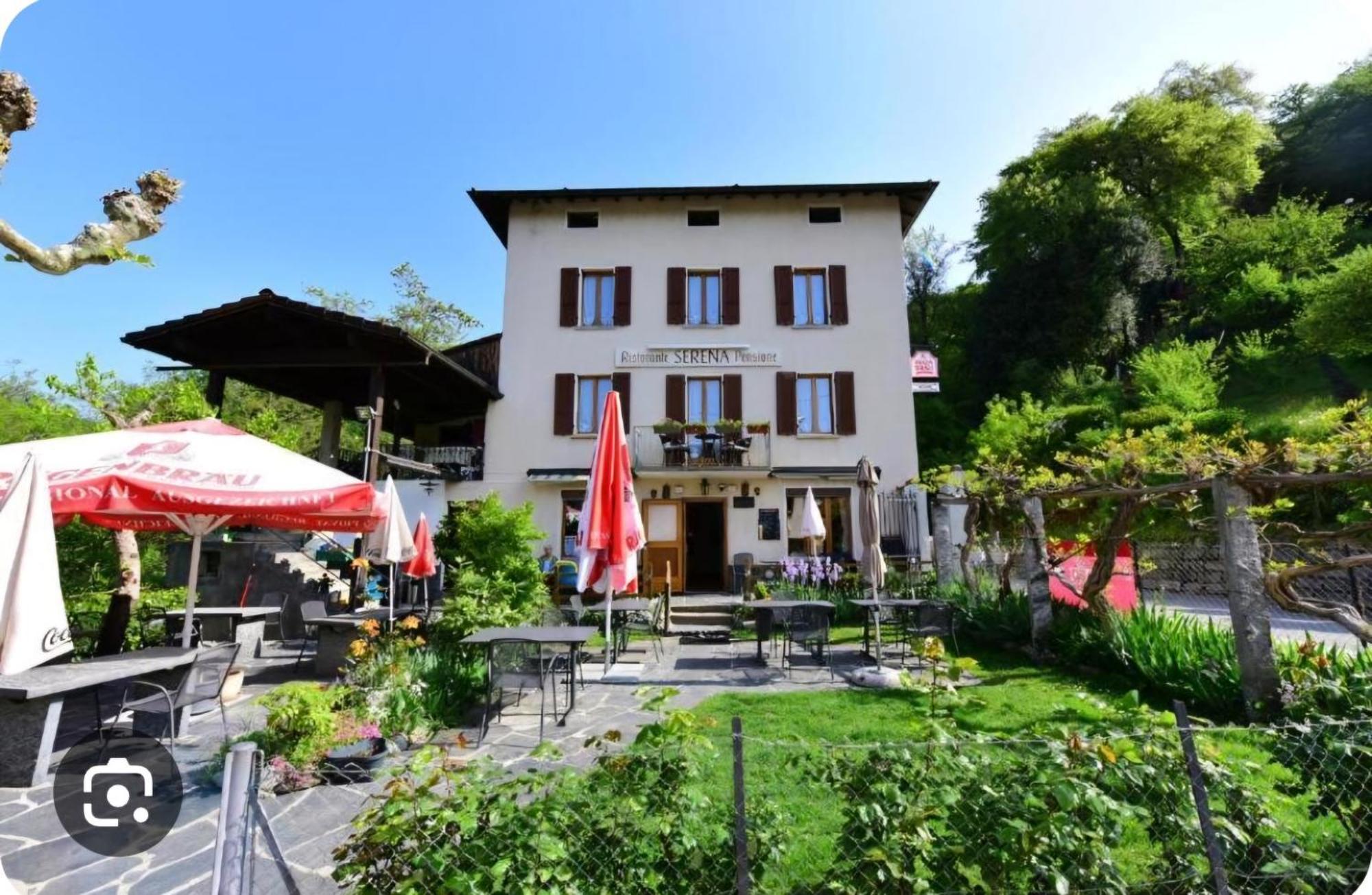 Hotel Pensione Serena Purasca ภายนอก รูปภาพ